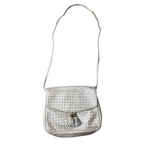 Ganson Woven Faux Leather Tassel Crossbody Bag Ivory Gold Vintage Boho Shimmer
